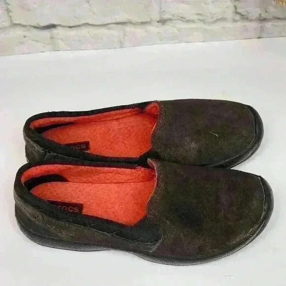 Crocs Loafers Brown Suede Leather Slip On Shoes Size 8 - Picture 4 of 12